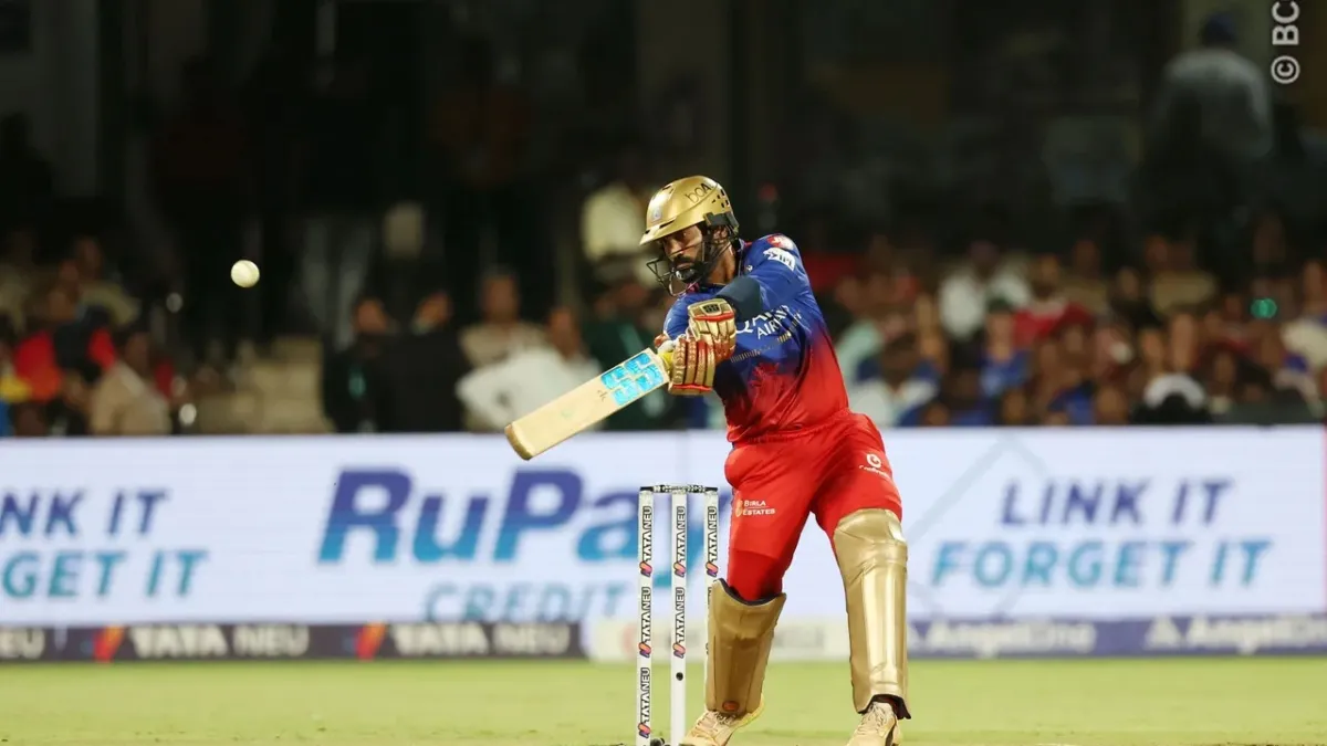 RCB vs SRH: सनराइजर्स हैदराबाद ने 25 रनों से आरसीबी को हराया, ट्रैविस हेड रहे जीत के हीरो दिनेश कार्तिक- India TV Hindi