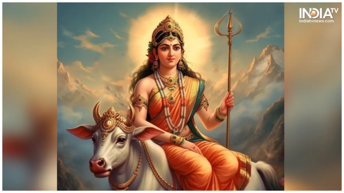 आज है महाअष्टमी, माता महांगौरी की इस विधि से करें पूजा, धन और ऐश्वर्य की होगी प्राप्ति