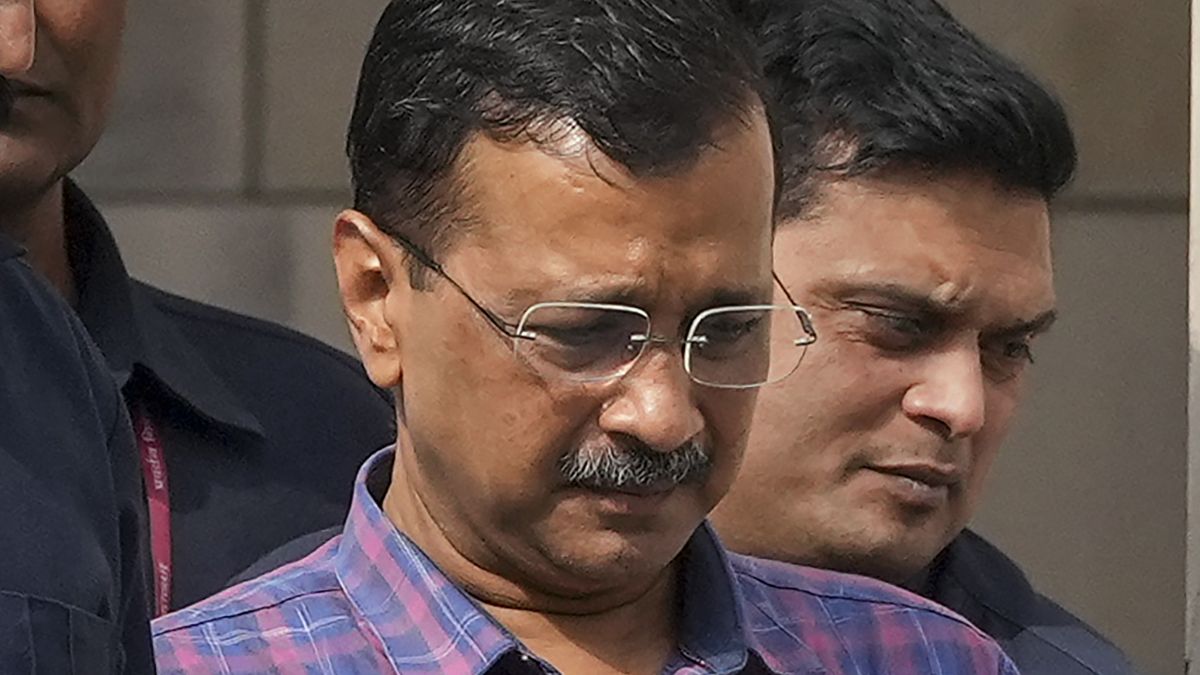 अरविंद केजरीवाल को एक और झटका, हफ्ते में 5 बार वकीलों से मुलाकात की अर्जी खारिज