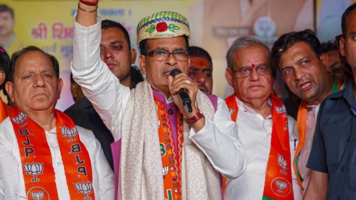 शिवराज ने नेहरू पर लगाया देश तोड़ने का आरोप, बोले- पीएम मोदी PoK को वापस लाएंगे