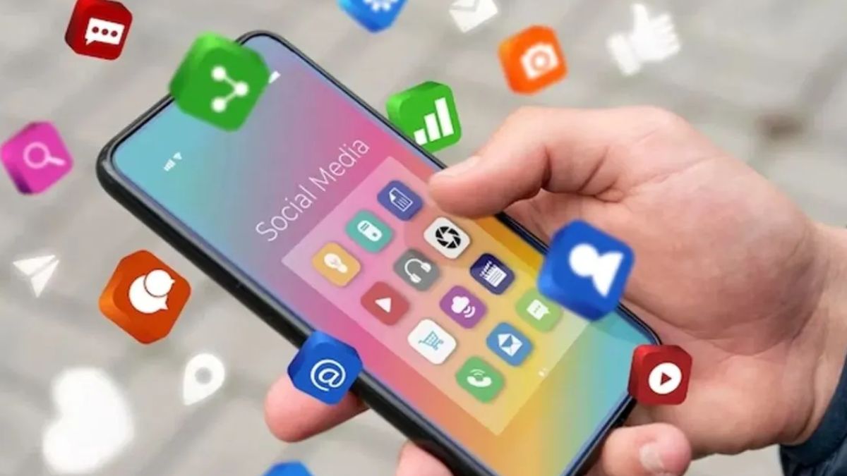 Fake App का तो नहीं कर रहे हैं इस्तेमाल? ऐसे करें असली-नकली की पहचान