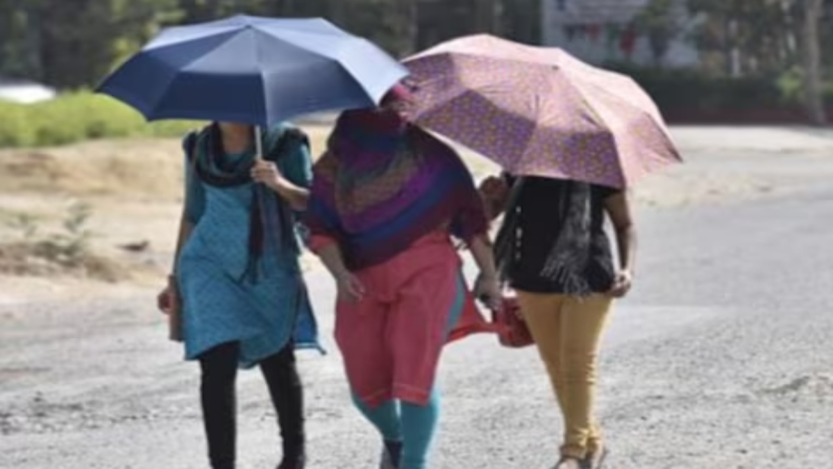 IMD Alert: दिल्ली-यूपी-बिहार सहित कई राज्यों में गर्मी का रेड अलर्ट, केरल में भारी बारिश की चेतावनी
