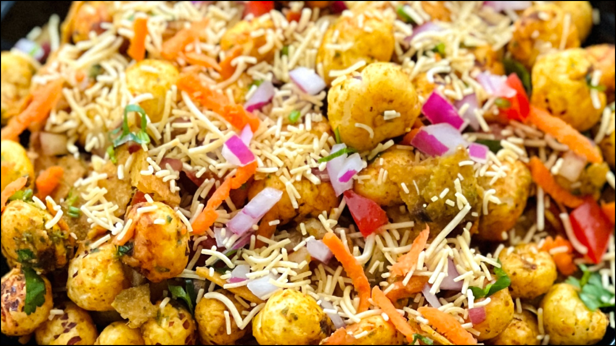 शाम को स्नैक्स में बनाएं चटपटी मखाना दही चाट, स्वादिष्ट, हेल्दी और आसान है रेसिपी