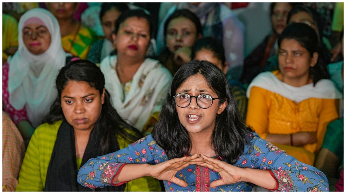 Swati Maliwal से मारपीट, फिर पुलिस FIR, संजय सिंह ने मानी गलती, अब आतिशी का यू टर्न, यहां जानें अबतक क्या-क्या हुआ?