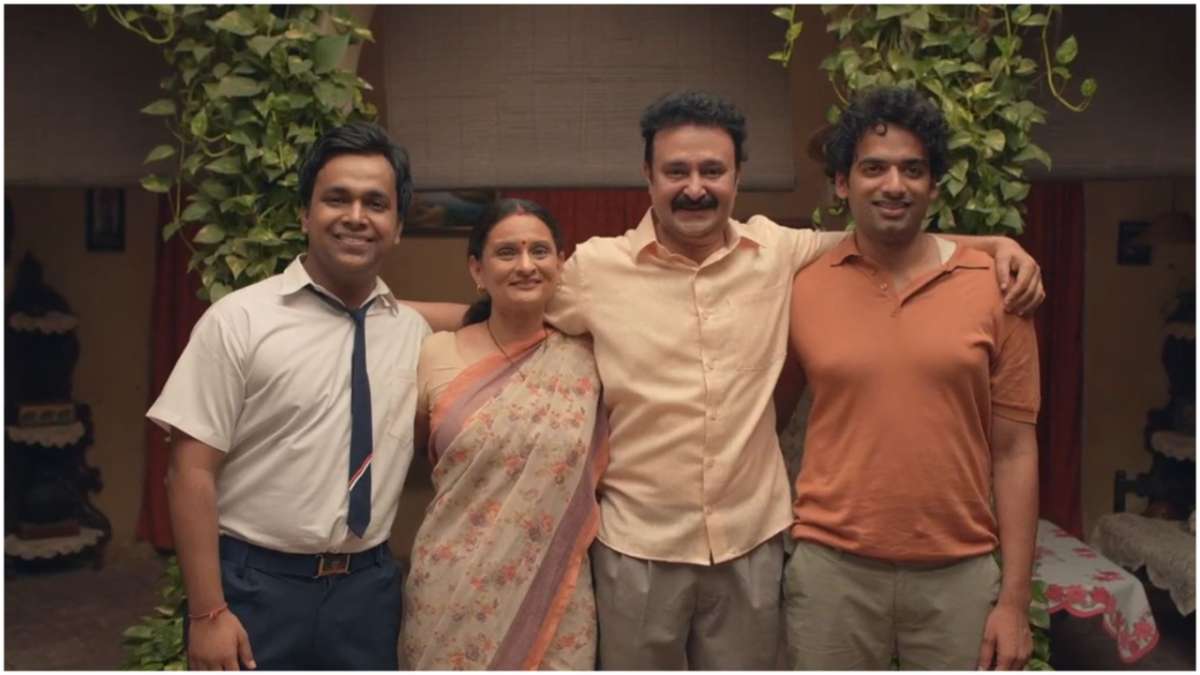 खत्म हुआ इंतजार, गुदगुदाने आ रहा मिश्रा परिवार, 'गुल्लक 4' के ट्रेलर में दिखा मजेदार  - India TV Hindi