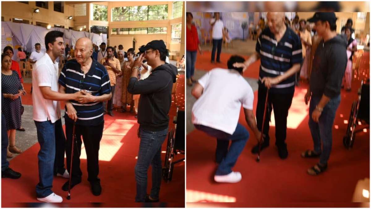 रणबीर कपूर ने पोलिंग बूथ पर प्रेम चोपड़ा को देखते ही छुए पैर और लगाया गले - India TV Hindi