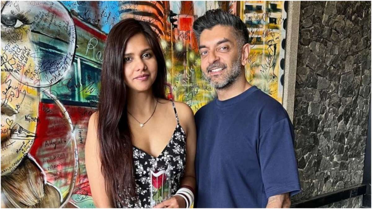 दलजीत कौर ने पति निख‍िल पटेल के एक्‍सट्रा मैरिटल अफेयर पर तोड़ी चुप्पी - India TV Hindi