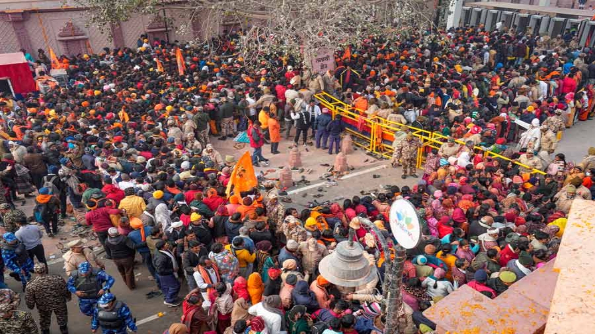अयोध्या: राम मंदिर परिसर में नहीं ले जा सकेंगे मोबाइल फोन, इस वजह से लगाया गया पूर्ण प्रतिबंध