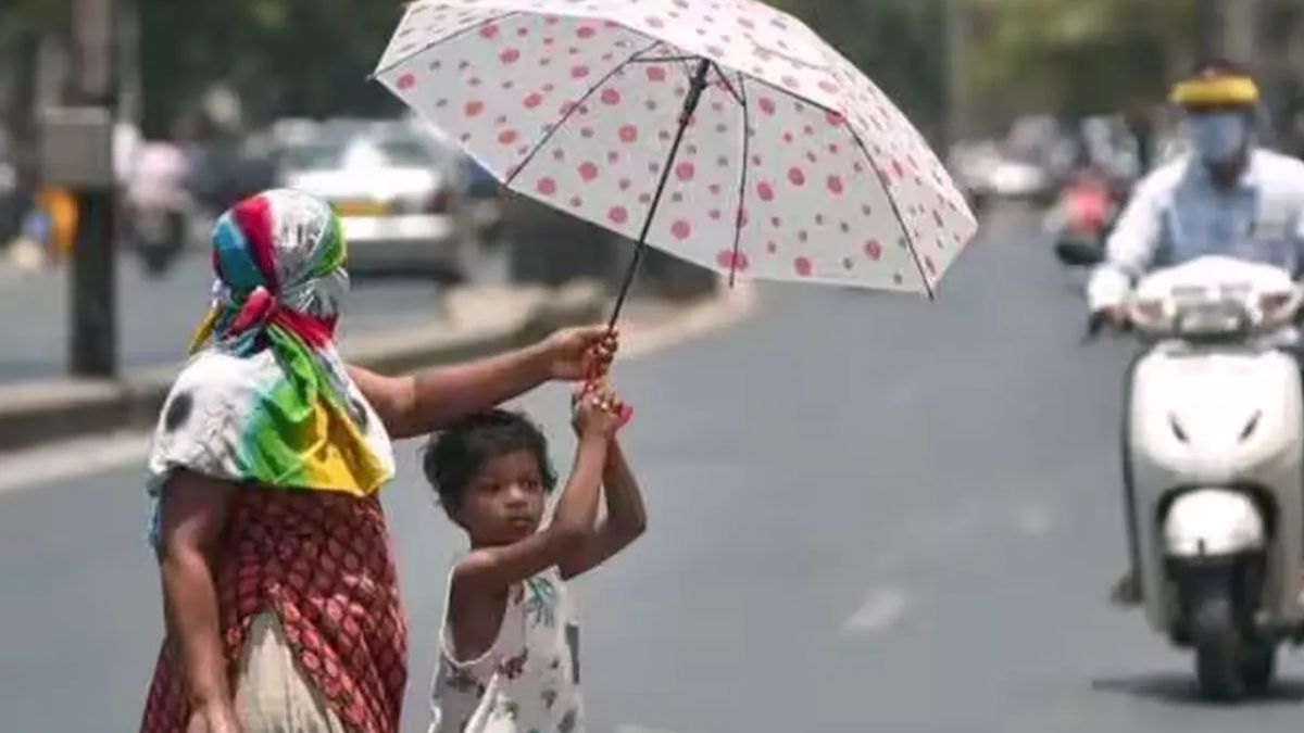 भीषण गर्मी से दिल्ली में बढ़ी बिजली की मांग, टूटे अब तक के रिकॉर्ड