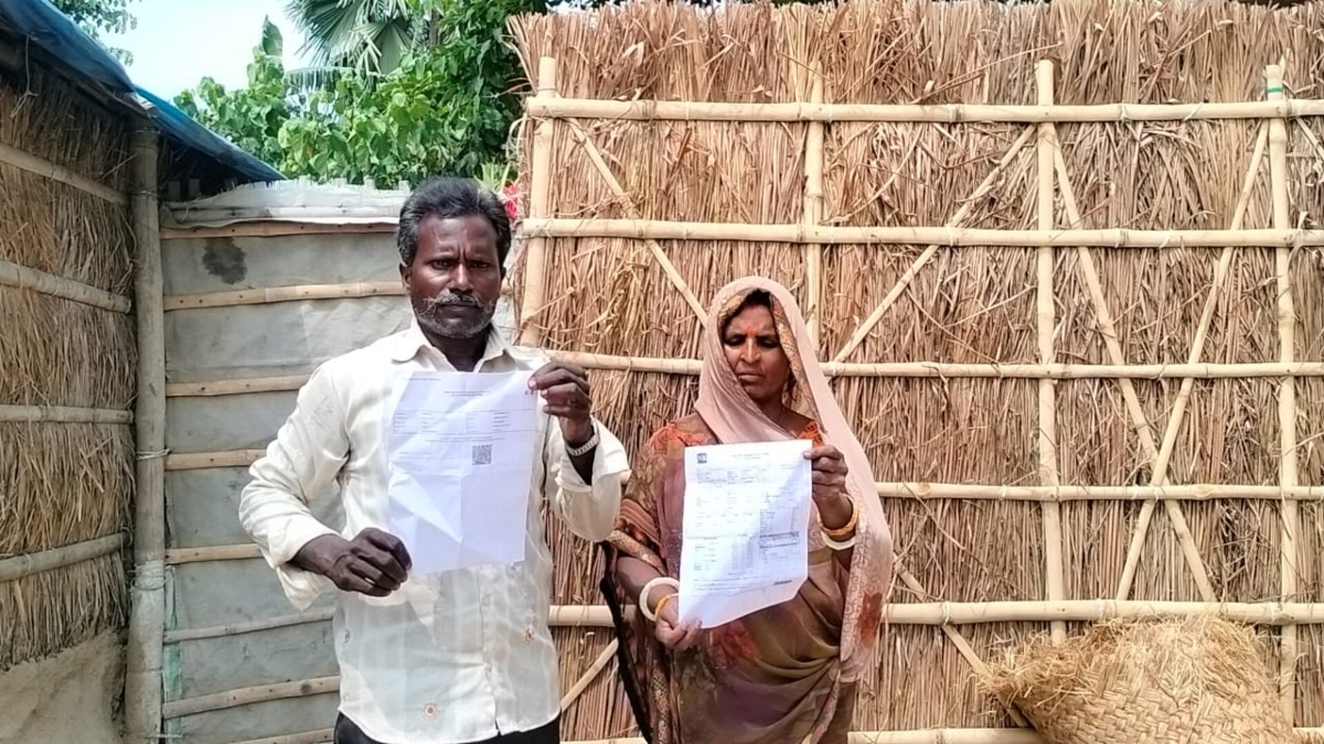 बिजली विभाग ने दिया ऐसा झटका कि मजदूर के उड़े होश, थमाया 31 लाख रुपये का बिल- VIDEO