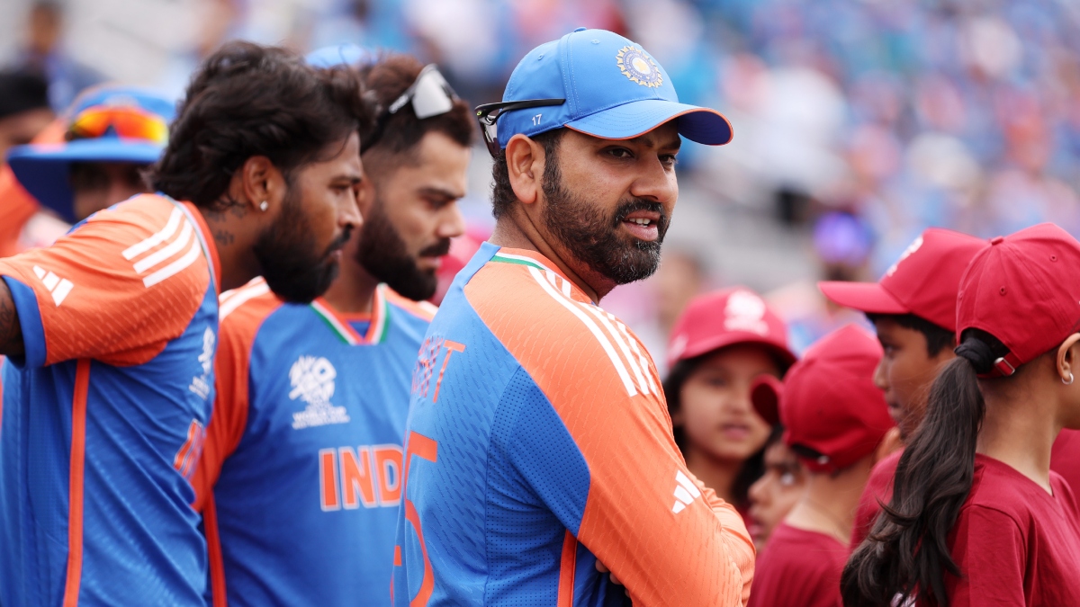 रोहित शर्मा ने तोड़ा एमएस धोनी का खास रिकॉर्ड, टी20 की कप्तानी के मामले में टॉप पर पहुंचे