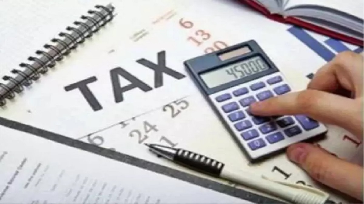 ITR Filing: आयकर रिटर्न फाइल करने में न करें ये गलती, रिफंड मिलना हो जाएगा मुश्किल