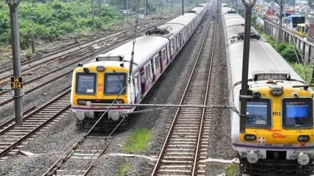 पालघर में भारी बारिश से दहानू-विरार लोकल सर्विस पर असर, देरी से चल रही हैं ट्रेनें