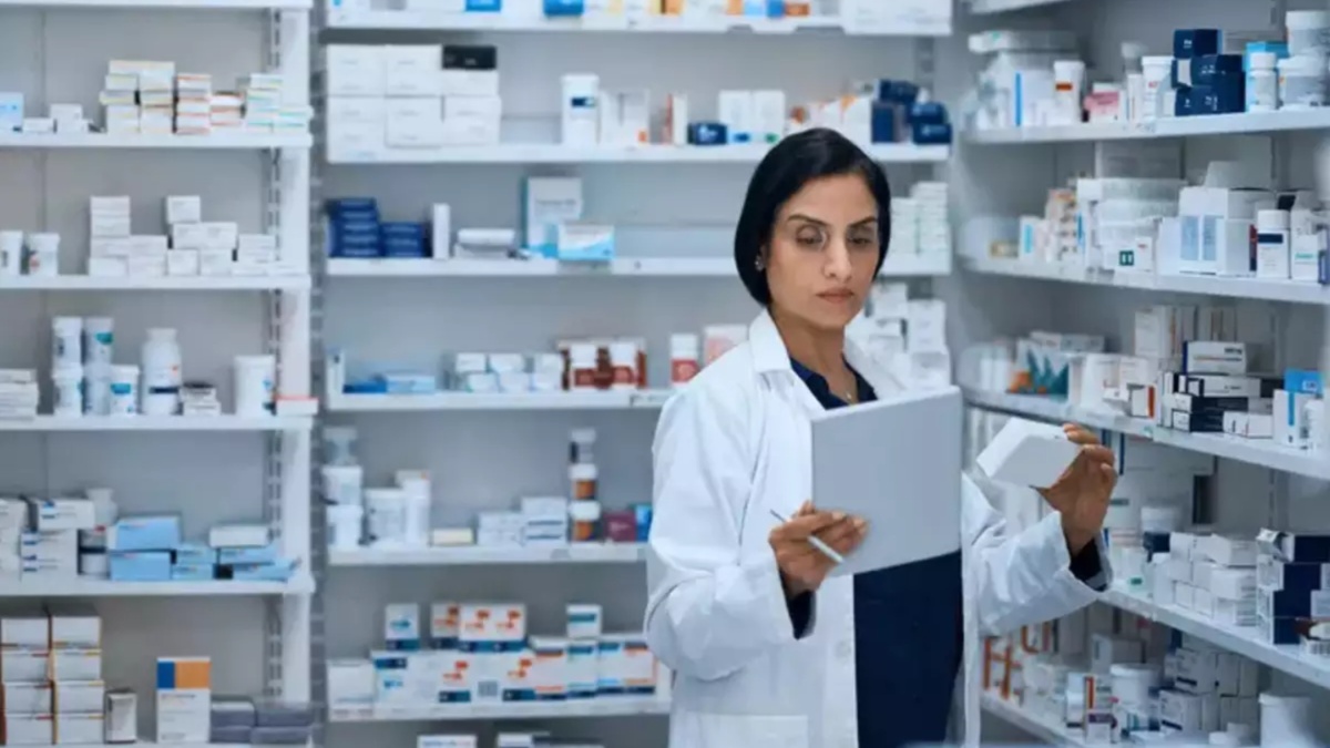 50 घटिया क्वालिटी की दवाओं में Paracetamol शुमार, हिना मेहंदी की गुणवत्ता भी कटघरे में: डीसीजीआई
