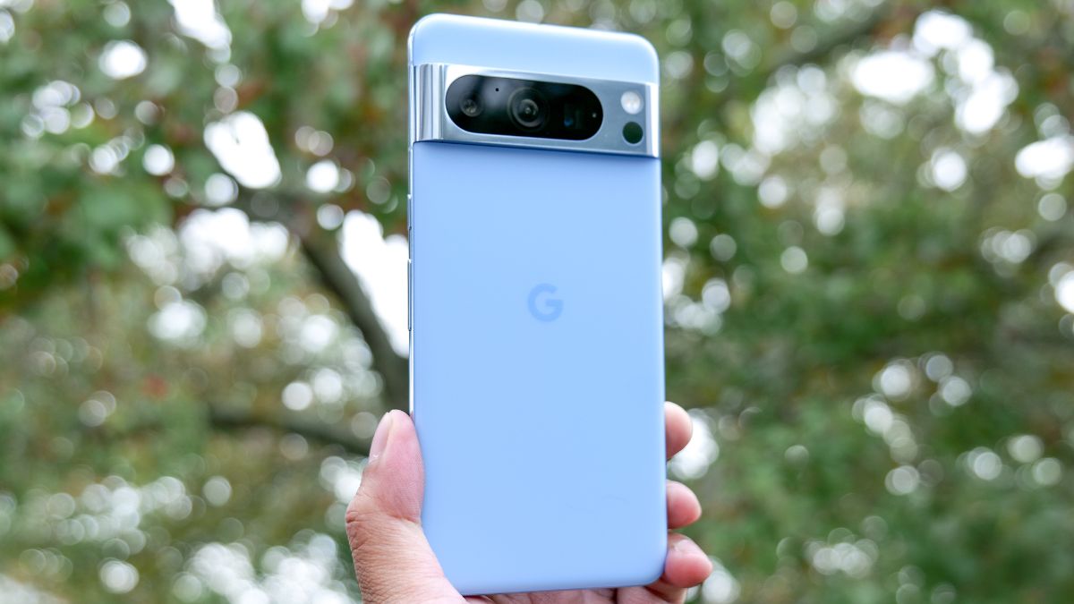 Google Pixel 8 Pro के दाम में कटौती, इस ऑफर में मिलेगी 50 हजार रुपये से ज्यादा की छूट