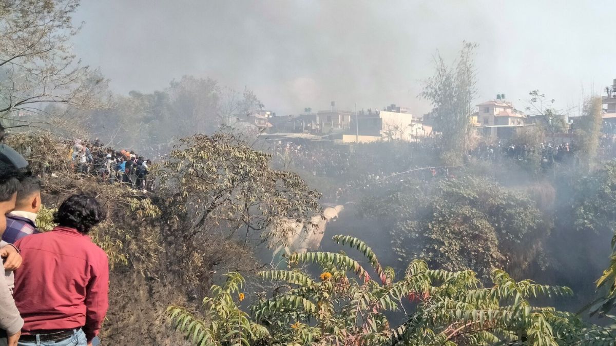 नेपाल में खराब मौसम बना आम लोगों के लिए काल, अलग-अलग घटनाओं में 28 लोगों की मौत नेपाल में खराब मौसम बना आम लोगों के लिए काल, अलग-अलग घटनाओं में 28 लोगों की मौत