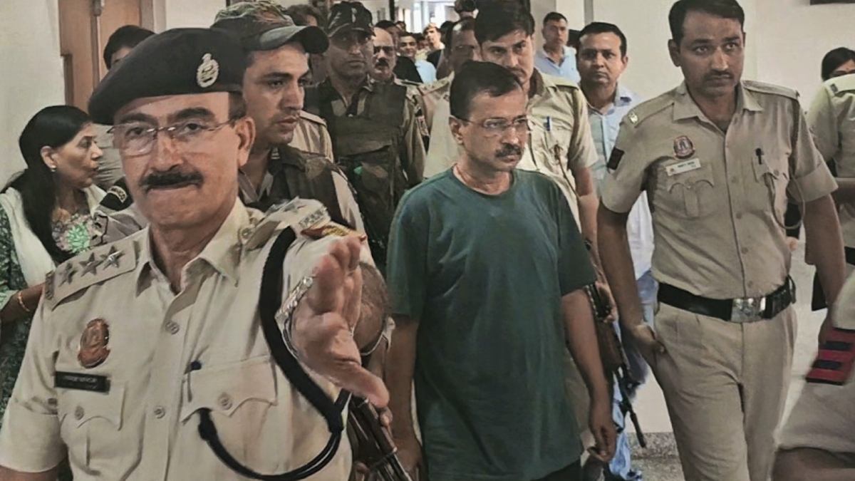 केजरीवाल की याचिका पर आज फैसला सुनाएगा सुप्रीम कोर्ट, दिल्ली CM ने गिरफ्तारी को दी है चुनौती