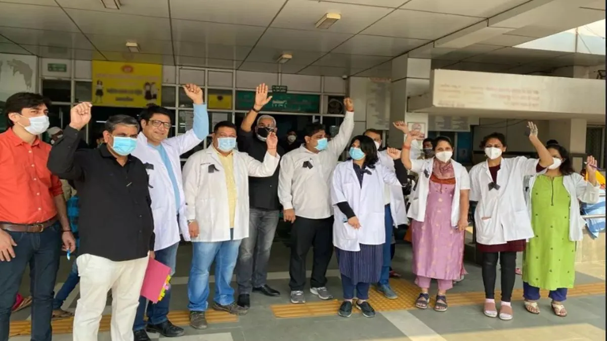 हरियाणा में डॉक्टरों ने शुरू की हड़ताल, सरकारी अस्पतालों में मरीजों को हो रही परेशानी प्रतिकात्मक फोटो- India TV Hindi