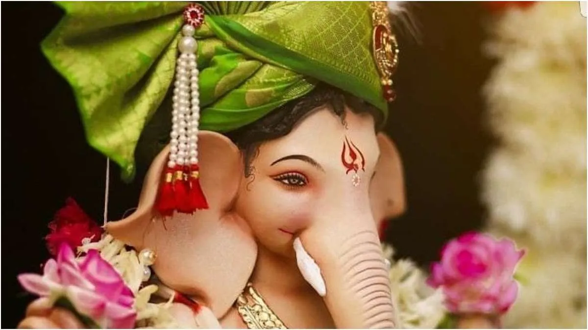 Sankashti Chaturthi: आज है संकष्टी श्री गणेश चतुर्थी, जीवन की विघ्न बाधाओं से मुक्ति पाने के लिए जरूर करें ये उपाय Sankashti Chaturthi- India TV Hindi