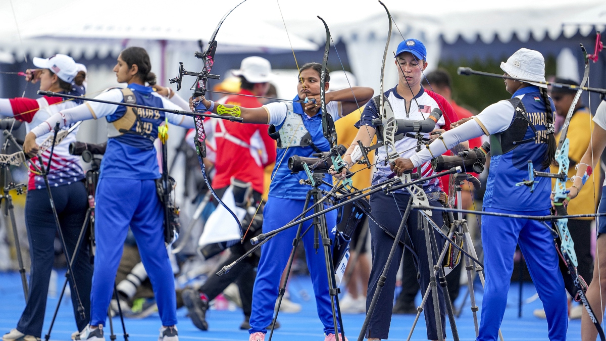 Paris Olympics 2024: आर्चरी में भारतीय महिला टीम क्वार्टर फाइनल के लिए क्वालीफाई, बंधी मेडल की उम्मीद