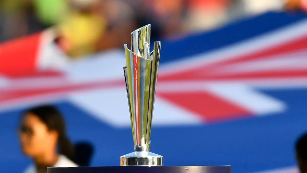 महिला टी20 वर्ल्ड कप 2024 पर मंडराया खतरा! बांग्लादेश के हालात पर नजर रख रहा ICC Women T20 World Cup Trophy- India TV Hindi