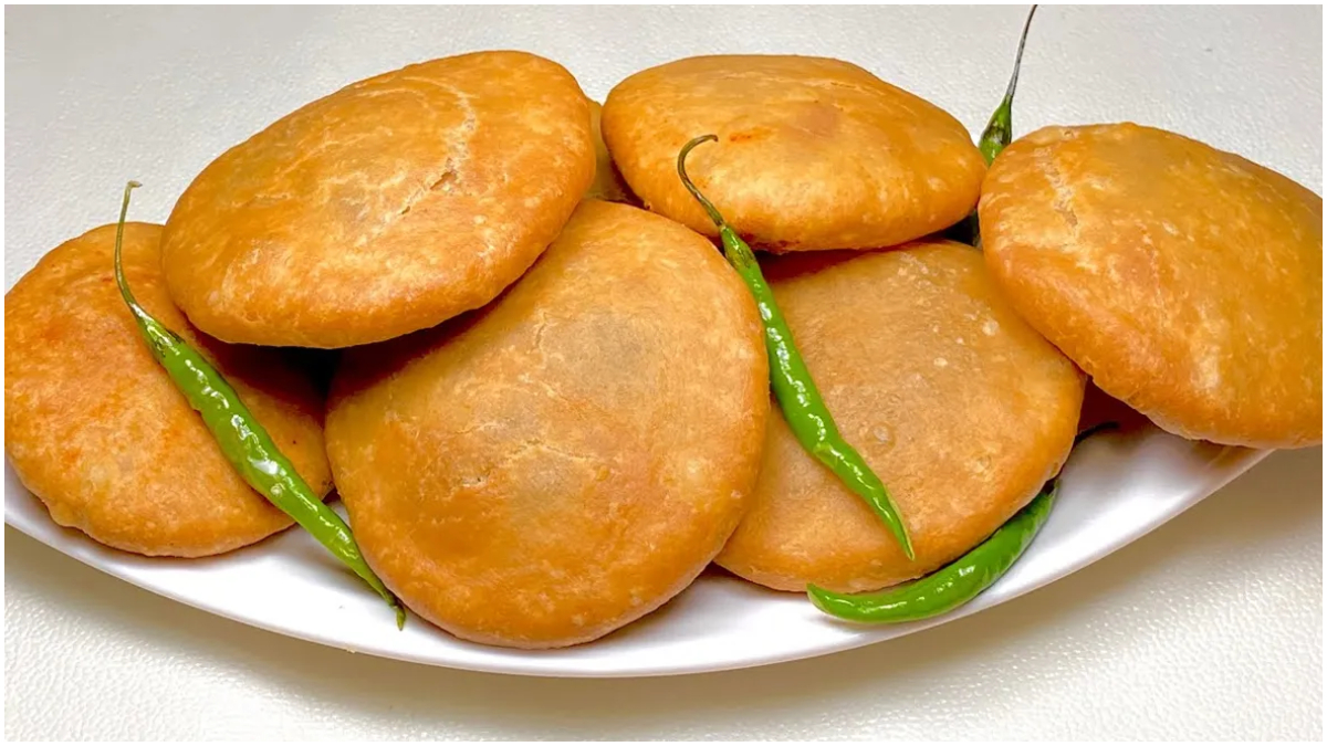शाम को खाना है कुछ चटपटा? फटाफट बना लें चना दाल कचौड़ी, मिट जाएगी सारी क्रेविंग