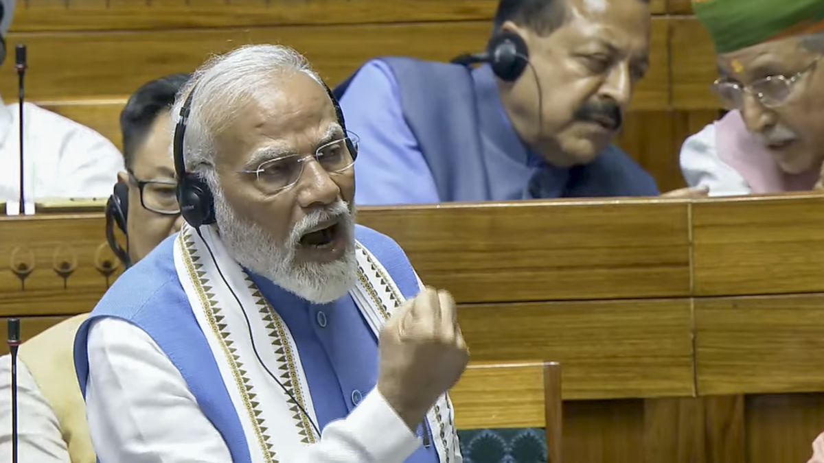 नीट विवाद को लेकर सदन में गरजे पीएम मोदी, बोले- ‘पेपरलीक कराने वालों को बख्शा नहीं जाएगा’