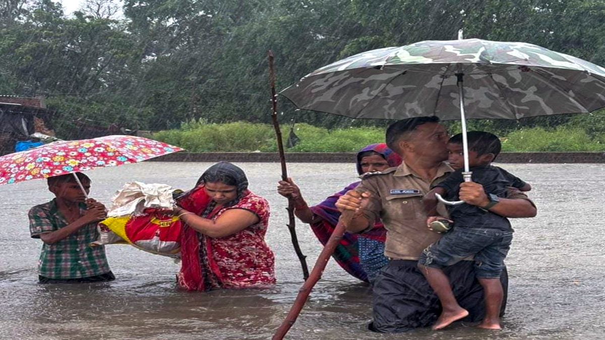पूरे देश में सक्रिय हुआ मानसून, अगले 15 दिनों तक कहां-कहां झमाझम बरसेंगे बादल? जान लें