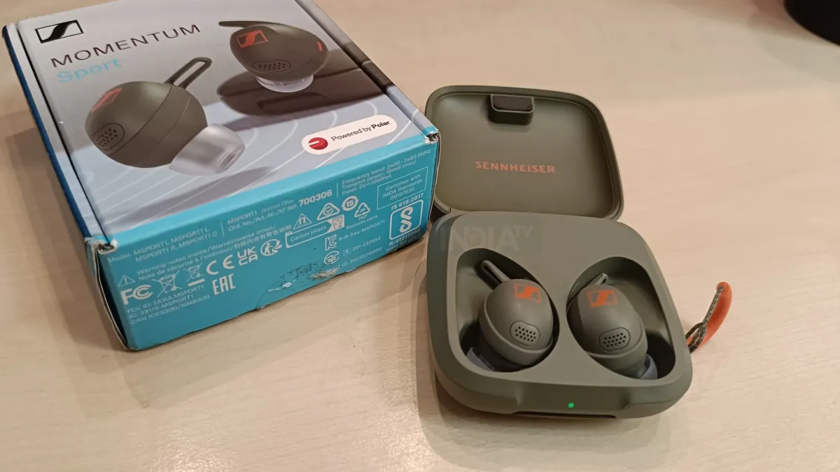 Sennheiser Momentum Sport Review: रियल टाइम हार्ट रेट मॉनिटर करने वाला ईयरबड्स, प्रीमियम हैं फीचर्स Sennheiser Momentum Sport Review- India TV Hindi