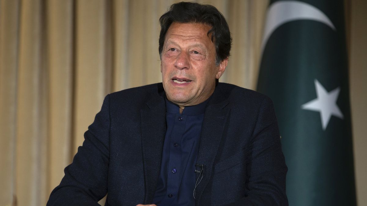 Imran in old colors after acquittal in many cases and rejection of remand in May 9 violence, PTI announces nationwide protest