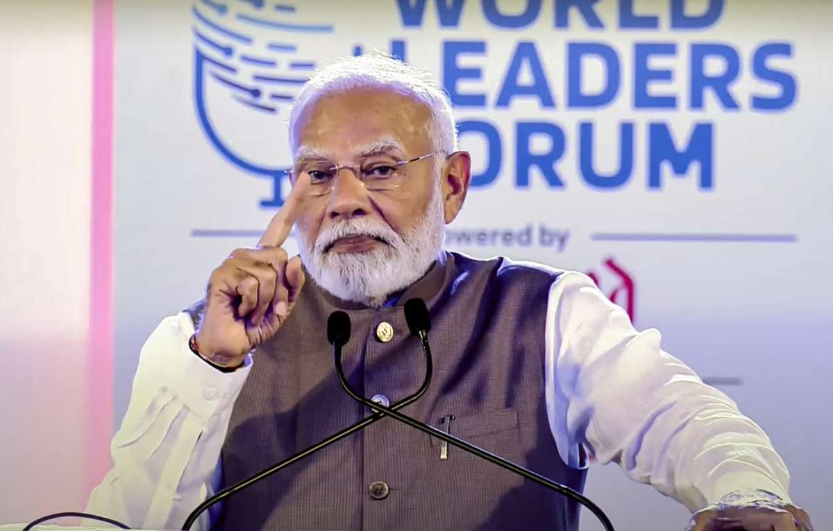 पैरालंपिक पदक विजेताओं से पीएम मोदी ने की बात, जानें अवनि लेखरा क्यों नहीं हुईं शामिल
