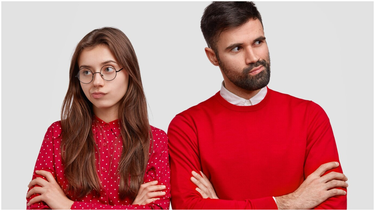 इन आदतों की वजह दूर हो सकती है आपकी गर्लफ्रेंड, टूट सकता है आपका रिलेशनशिप