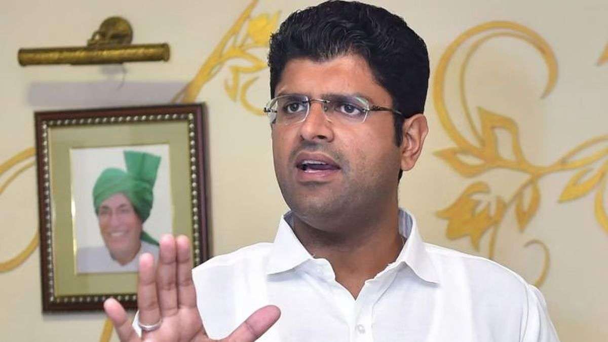 विधानसभा चुनावों का ऐलान होते ही JJP को बड़ा झटका, दुष्यंत चौटाला के करीबी विधायक ने छोड़ दी पार्टी