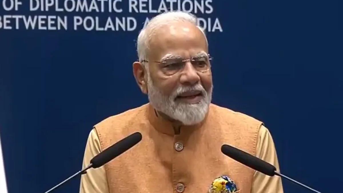 ‘India believes in peace, not war’, says PM Modi in Poland – India TV Hindi