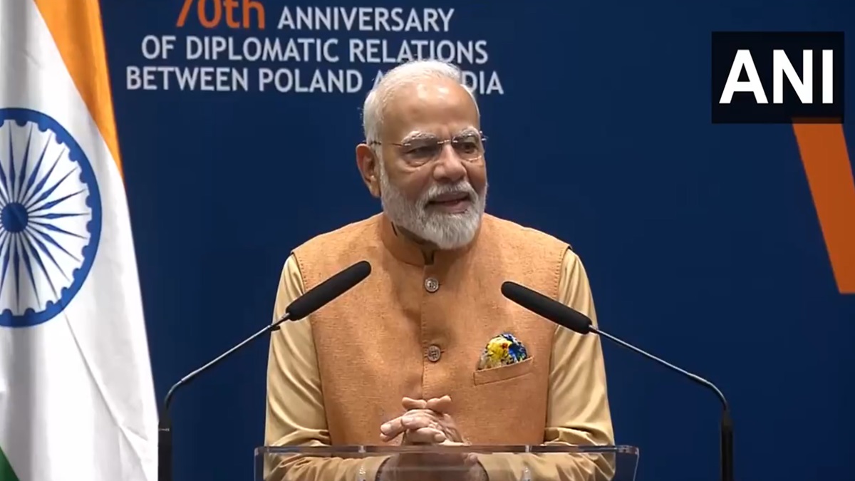 ‘भारत युद्ध नहीं, शांति में विश्वास करता है’, पोलैंड में PM मोदी ने भारतीय समुदाय को किया संबोधित