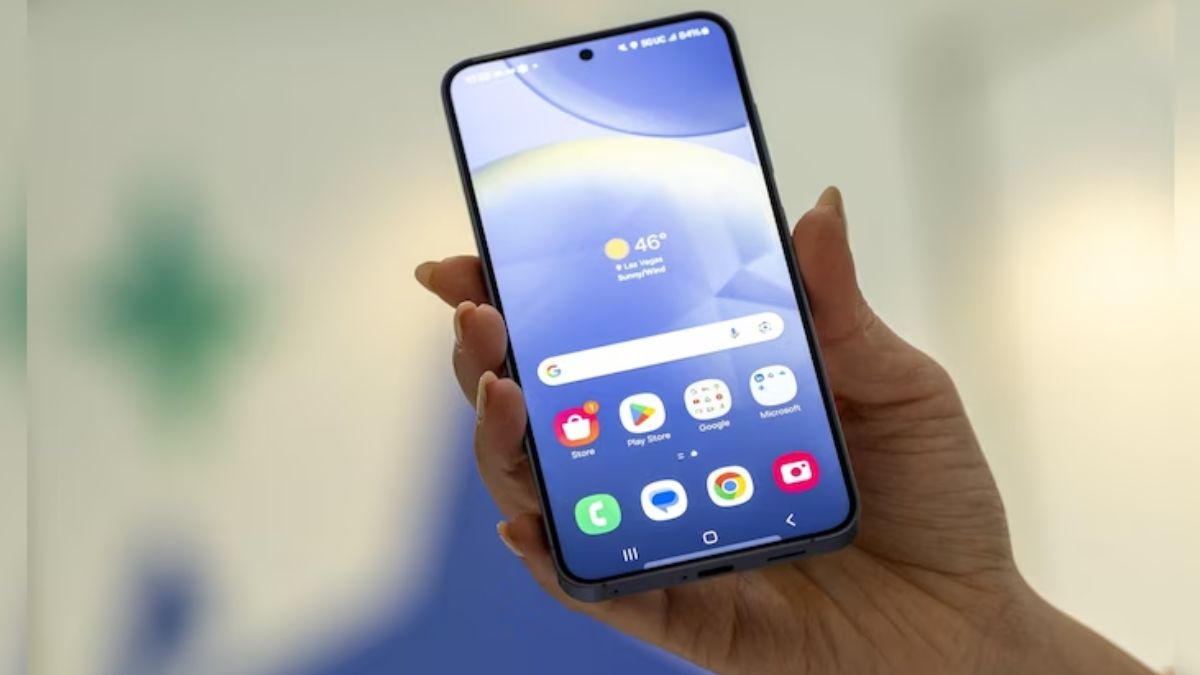 Samsung Galaxy S24 FE में मिलेगा iPhone 15 Pro Max जितना बड़ा डिस्प्ले, लॉन्च से पहले कई फीचर लीक Samsung Galaxy S24 FE में मिलेगा iPhone 15 Pro Max जितना बड़ा डिस्प्ले, लॉन्च से पहले कई फीचर लीक