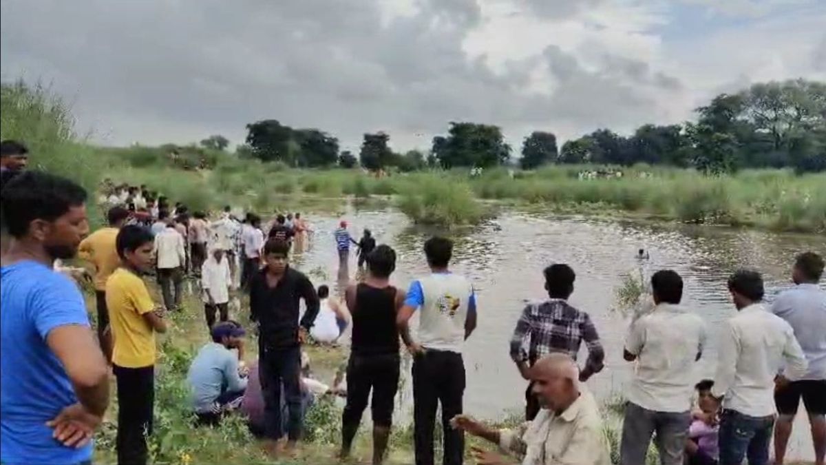 रील के चक्कर में गई जान, बाणगंगा नदी में नहाने गए 7 लोगों की डूबने से मौत; पानी में बना रहे थे वीडियो - India TV Hindi