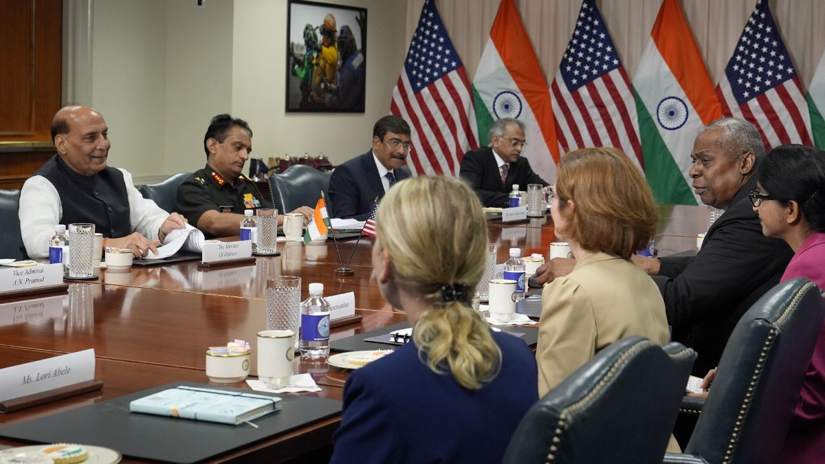 अमेरिकी रक्षा सचिव लॉयड ऑस्टिन से मिले राजनाथ सिंह, रक्षा-सुरक्षा और सहयोग पर हुई बड़ी डील