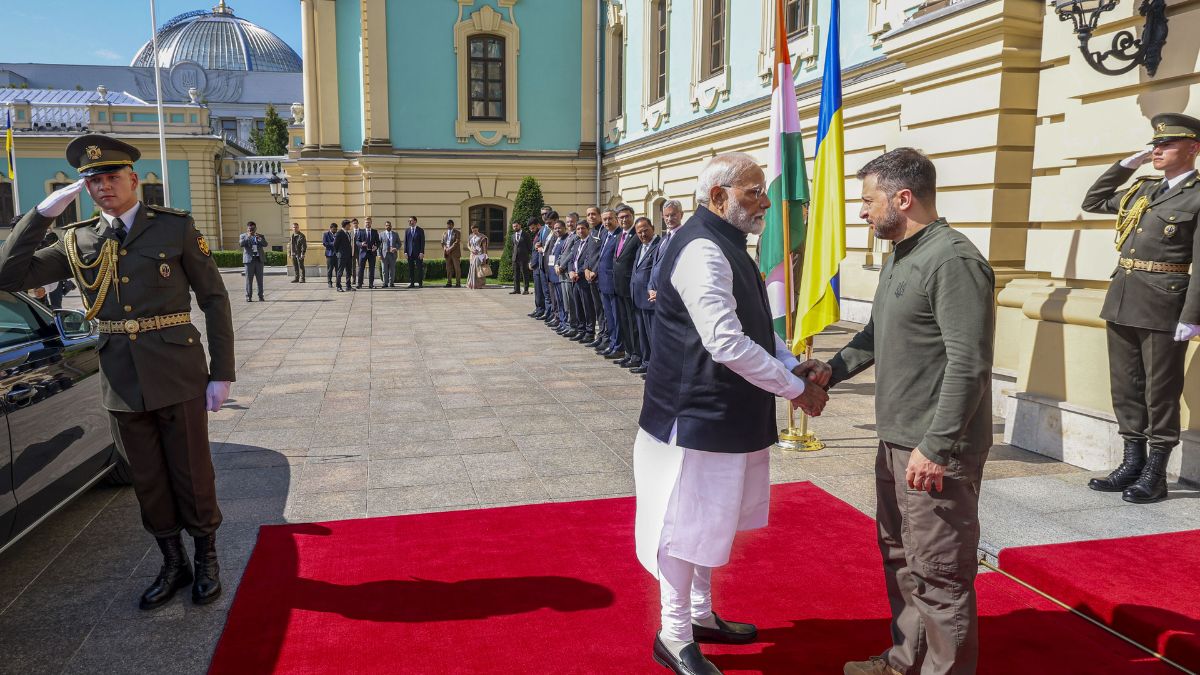 नई दिल्ली आने को उत्सुक जेलेंस्की को पीएम मोदी पर भरोसा, कहा-भारत रोकवा सकता है रूस-यूक्रेन युद्ध