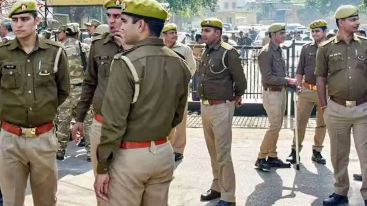यूपी पुलिस कॉन्स्टेबल भर्ती: 60,000 से ज्यादा पदों के लिए परीक्षा आज से शुरू, जानें इससे जुड़ी हर डिटेल