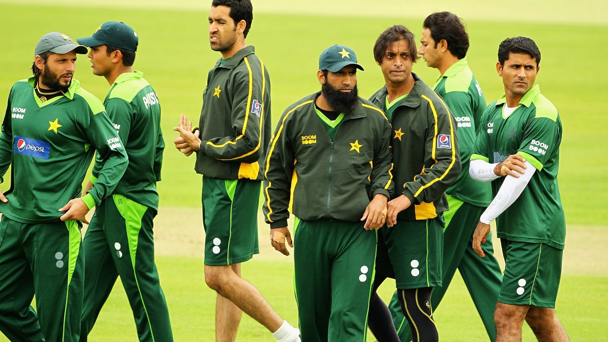 पाकिस्तान क्रिकेट में उफटफेर, अब दिग्गज ने अचानक दिया इस्तीफा; बड़ी वजह भी बताई India TV Hindi