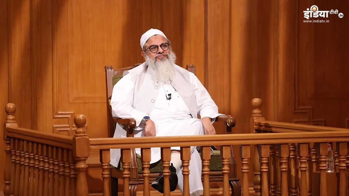 आप की अदालत: ‘हम जान भी कुर्बान करने को तैयार, लड़ेंगे लड़ाई’, पीएम मोदी को लेकर ऐसा क्यों बोले महमूद मदनी?