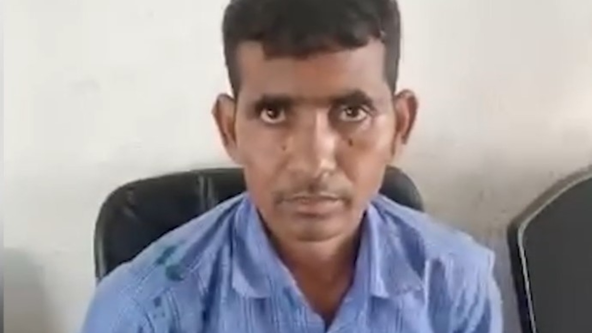 शराब पीकर टल्ली प्रभारी प्राचार्य, पूर्व छात्र ने फिर बनाया VIDEO, पूछा- नशे में कॉलेज क्यों आते हैं?