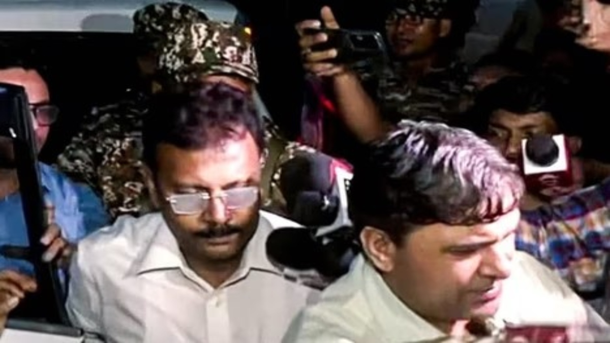 कोलकाता रेप-मर्डर केस में दूसरी गिरफ्तारी, संजय रॉय के बाद संदीप घोष गिरफ्तार, CBI ने किया अरेस्ट