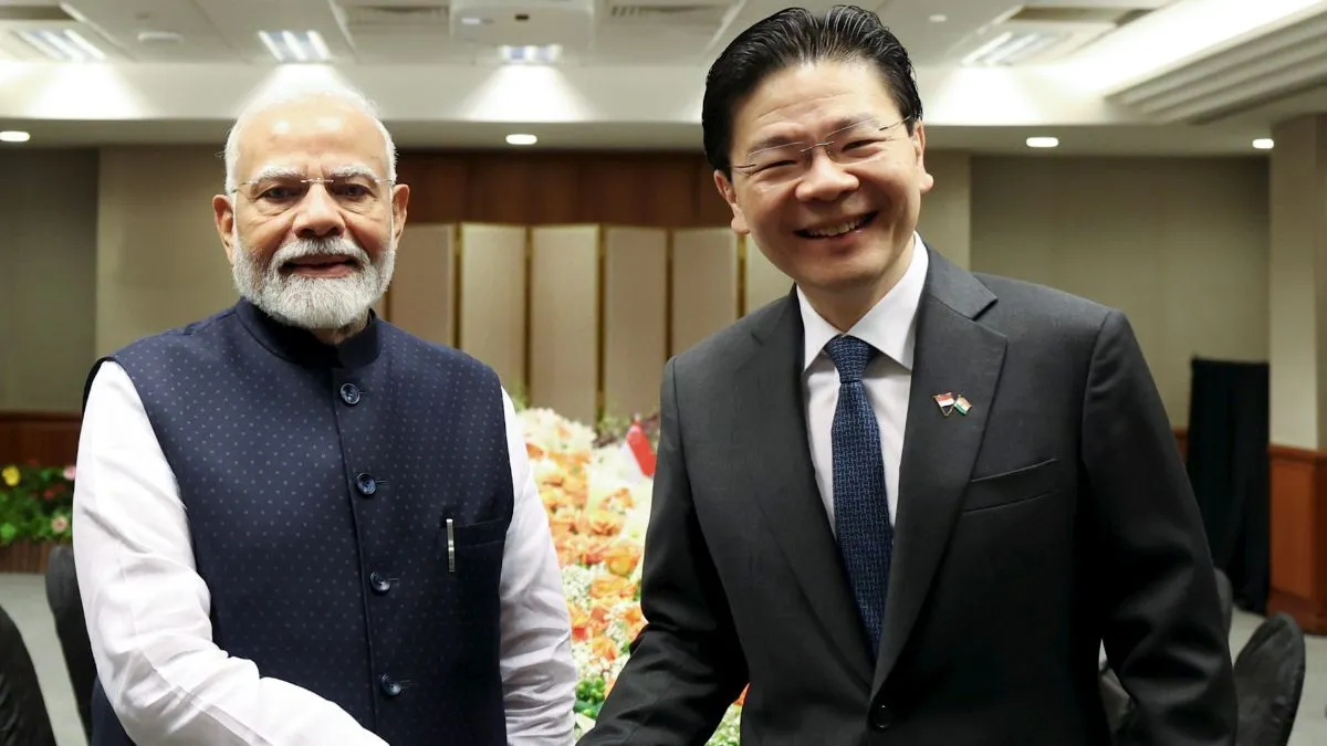 व्यापक रणनीतिक साझेदारी के साथ भारत-सिंगापुर में हुए ये 4 बड़े समझौते, दोनों देशों का बदलेगा भाग्य पीएम मोदी और सिंगापुर के प्रधानमंत्री लॉरेंस वोंग।- India TV Hindi