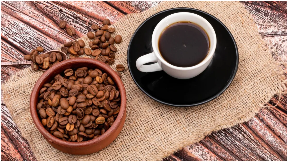 एक दिन में कितने कप कॉफी पीना है सही?