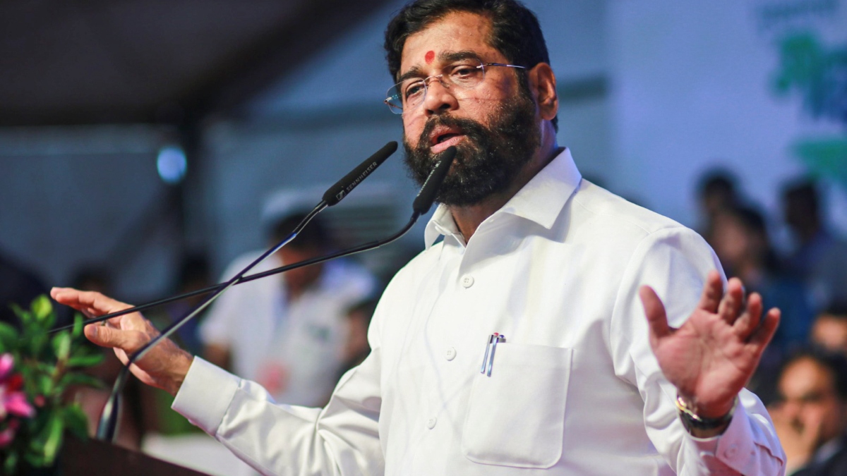 महायुति में बवाल, शिवसेना को टिकट देने को तैयार नहीं बीजेपी कार्यकर्ता, शिंदे को बताया- एक्सीडेंटल CM