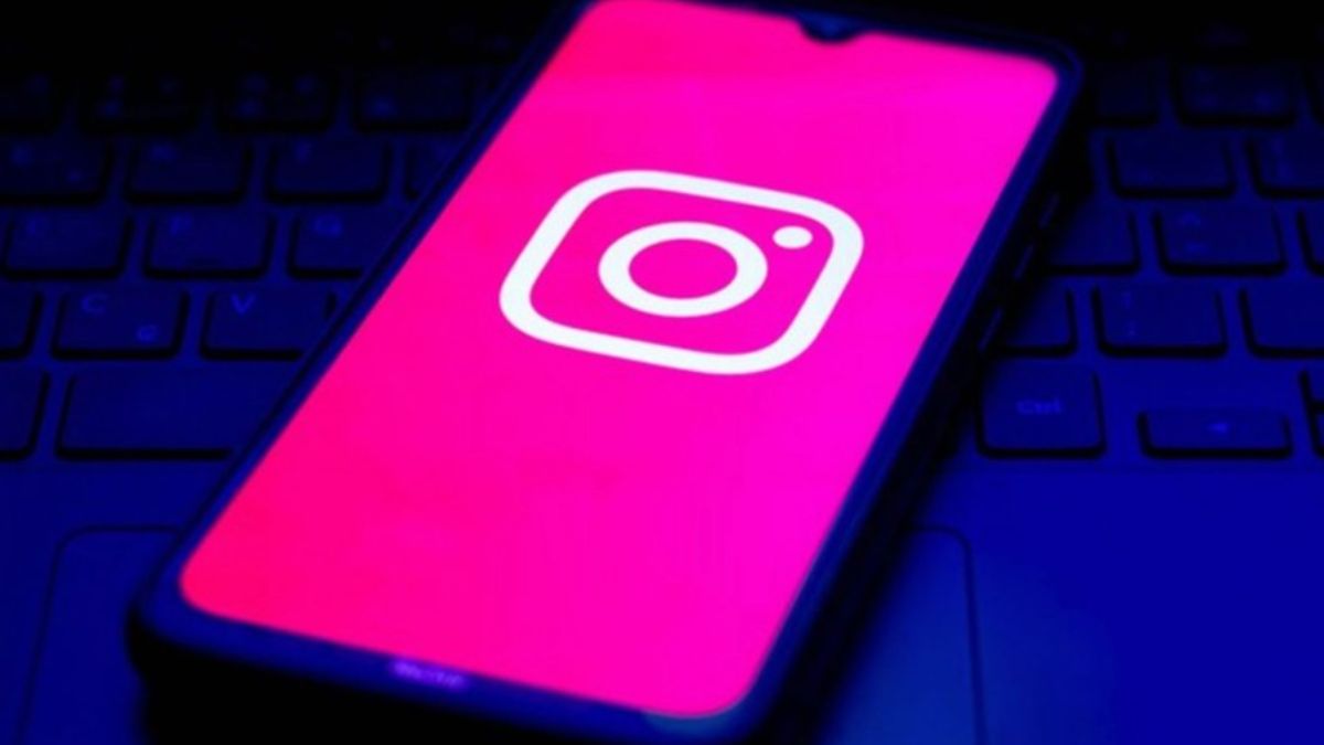 Instagram Facebook down: इंस्टाग्राम और फेसबुक ठप, दुनियाभर के हजारों यूजर्स परेशान