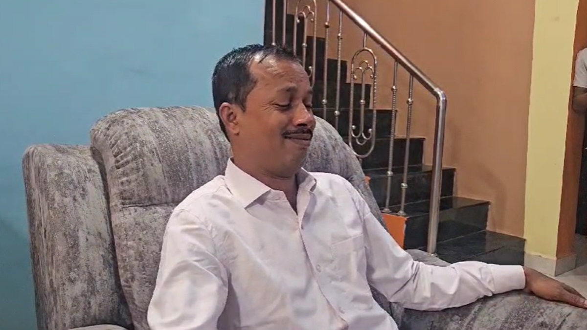 महाराष्ट्र: शिंदे गुट के मौजूदा विधायक का टिकट कटा तो खूब रोए, खाना-पीना छोड़ा, सुसाइड की दे रहे धमकी