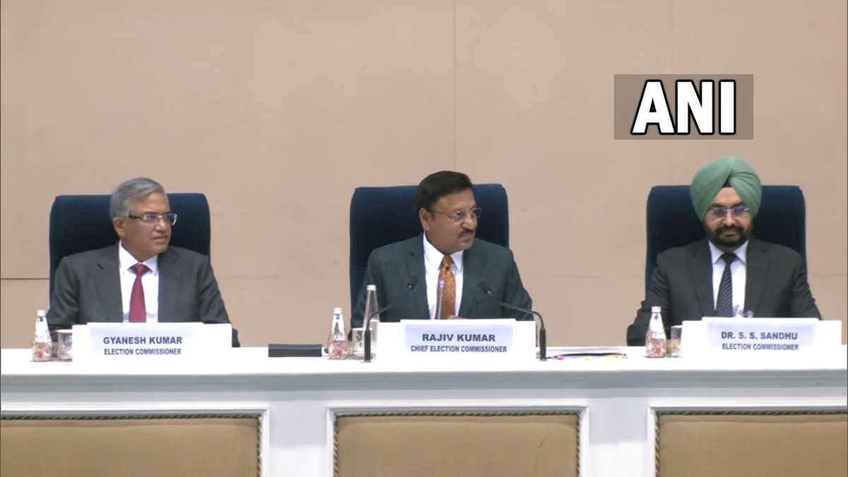 LIVE: महाराष्ट्र और झारखंड विधानसभा चुनाव की तारीखों को लेकर चुनाव आयोग की प्रेस कॉन्फ्रेंस जारी